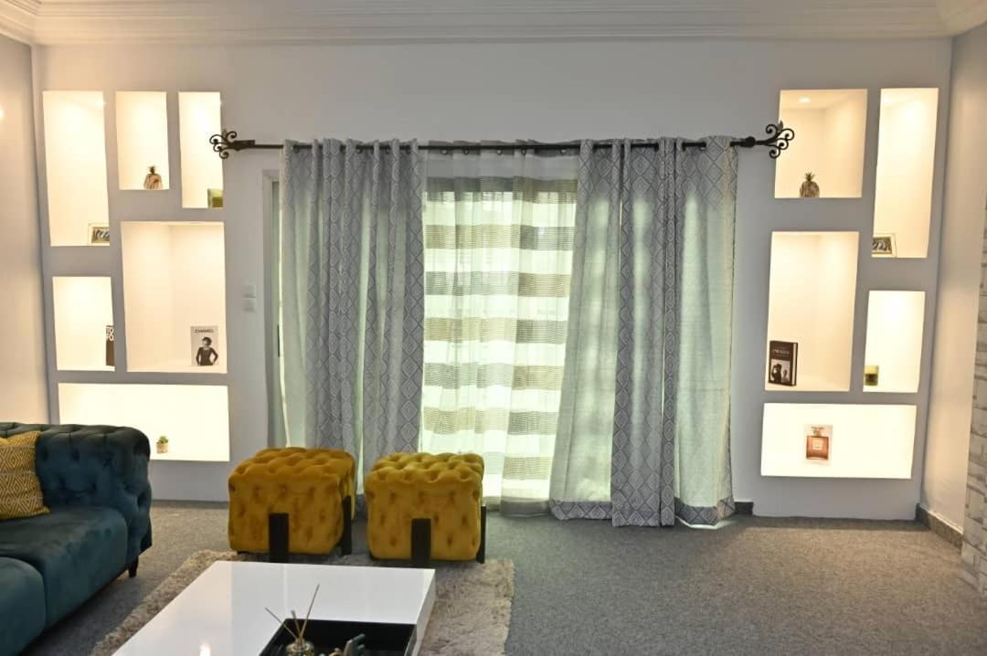 Appartement Cosy Gold Bonapriso Douala Exterior foto