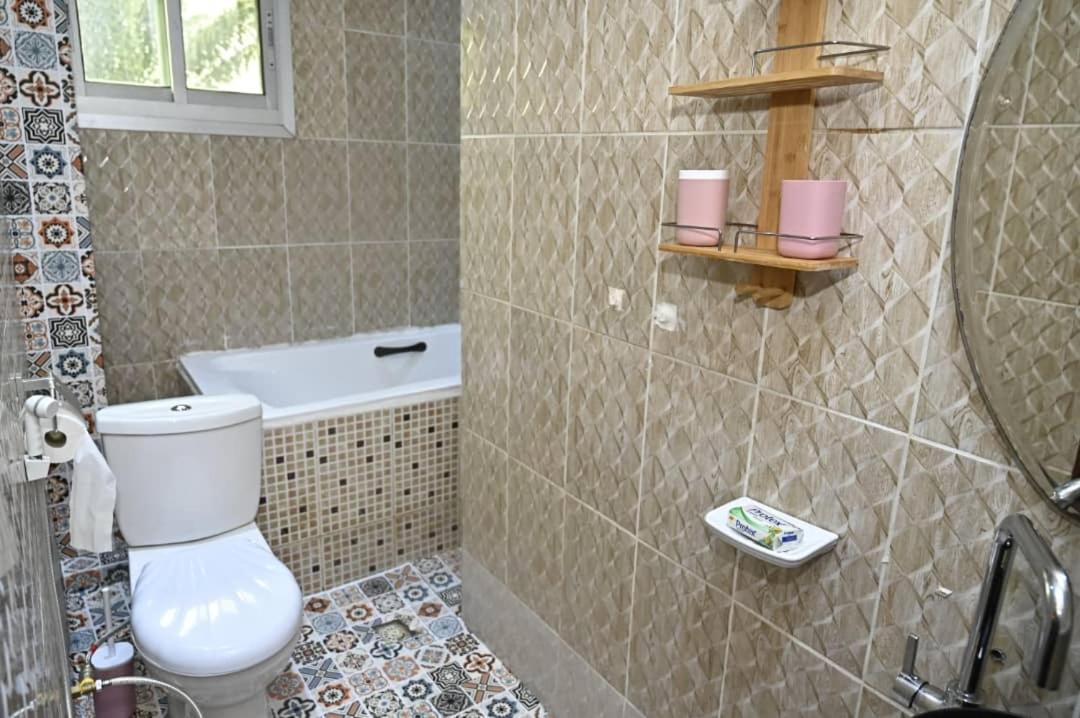 Appartement Cosy Gold Bonapriso Douala Exterior foto